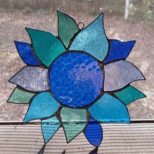 Stained glass sunflower